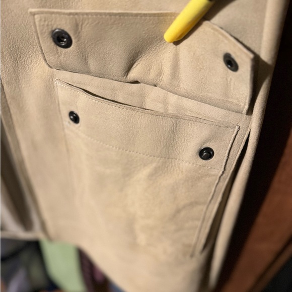 Vintage? 2001? BR suede leather jacket. Straight cut pockets w/big snaps! - Picture 6 of 16